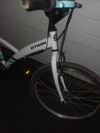 Bicicleta B-TWIN 24 blanca