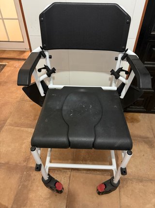 SILLA DE DUCHA  ADAPTABLE