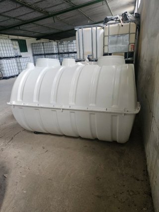 Fosa Séptica Poliéster 2000L