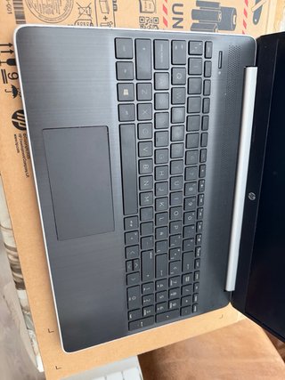 Ordenador HP 15s-fq1009ns
