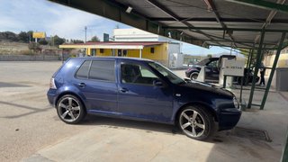 Volkswagen Golf 4 1.6 100cv