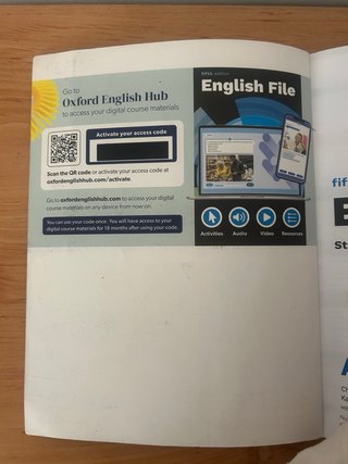 English File 5th Edition A2/B1. Student's Book ...