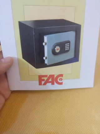 Caja de seguridad FAC