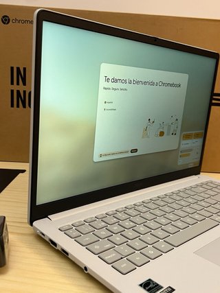 Portátil ASUS Chromebook CX1505CKA 128GB 15,6 FHD