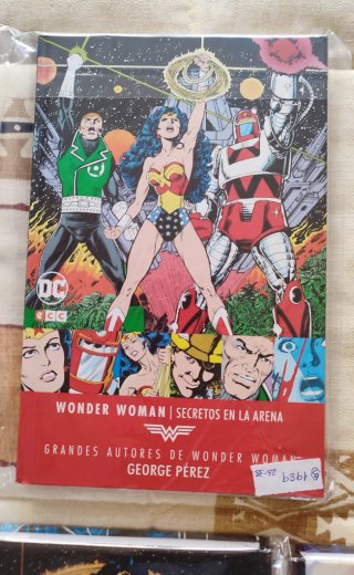 Wonder Woman de George Pérez, completa 5 tomos.