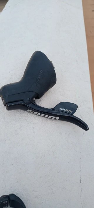 Maneta izquierda SRAM Apex 10v