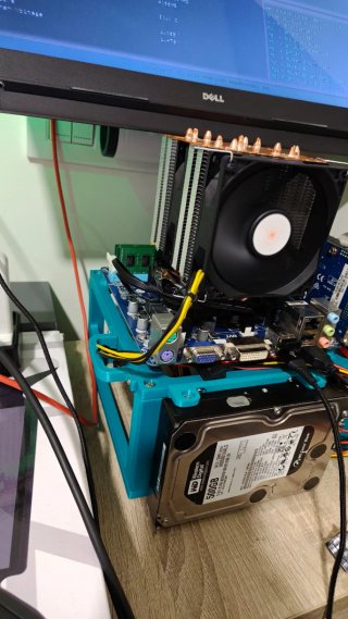 Placa Base Gigabyte H61-DS2 + 4GB RAM
