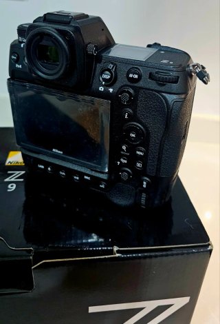 Nikon Z9 Cámara Profesional