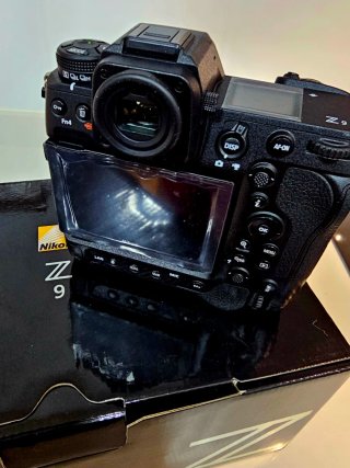 Nikon Z9 Cámara Profesional