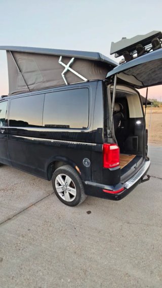 VW Multivan DSG Camper Exclusiva AGUA CALIENTE