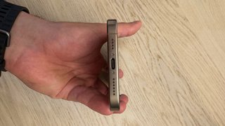 iPhone 16 Pro Max 256GB (92% bateria) + fundas