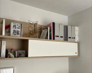 Cama nido madera maciza con estantería. Descuento