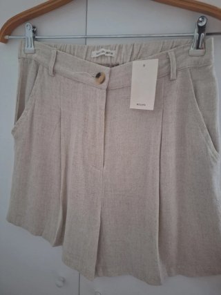 Pantalón corto de Lino Beige