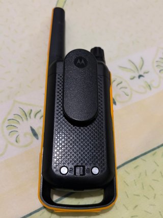 Walkie Motorola T82 MPR446 - Solo un radio !