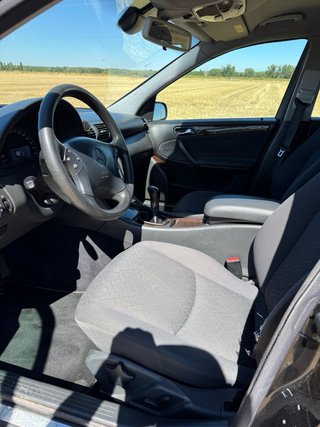 Mercedes-Benz Clase C 2004