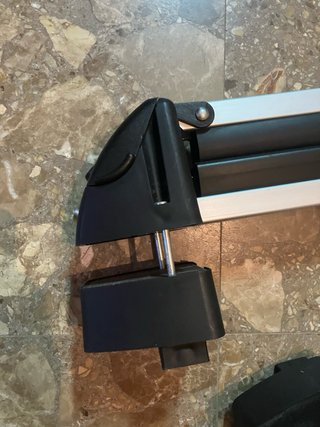 Porta sci in alluminio per 6 sci