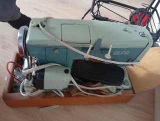 Máquina de coser Alfa Automatica 109