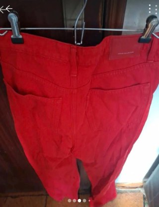 Calças de ganga Bershka vermelhas tamanho 40