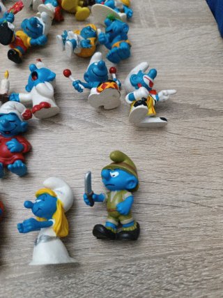 Set di figure in PVC dei Puffi