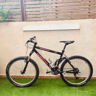 Kona MANOMANO. T/L . 26 pulgadas