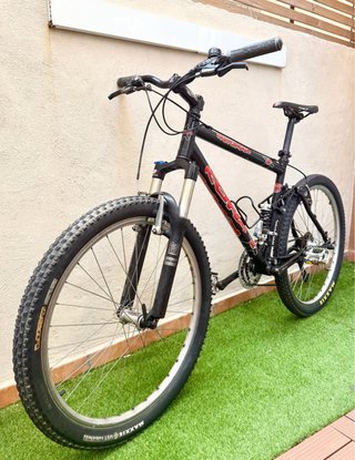 Kona MANOMANO. T/L . 26 pulgadas