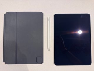 iPad Air 4 + Magic Keyboard + Pencil