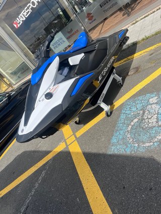 Moto de Agua Yamaha Jet Blaster 2025