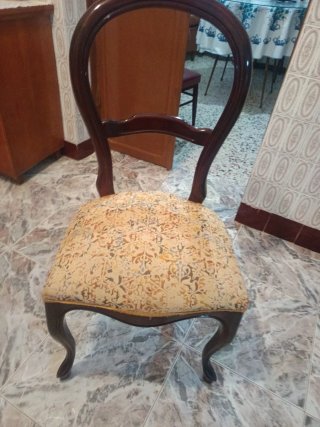Sillas antiguas restauradas