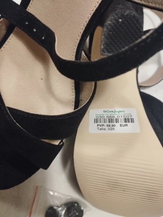 Zapatos de tacón negros