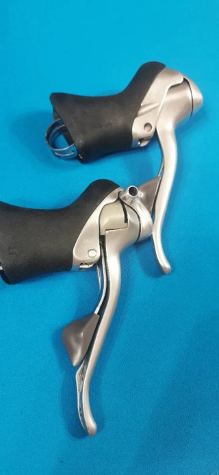 Manetas Shimano 105 ST-1055 8v