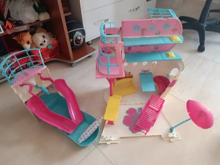 Nave Barbie