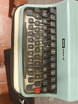 Olivetti Lettera 32 Máquina de Escribir