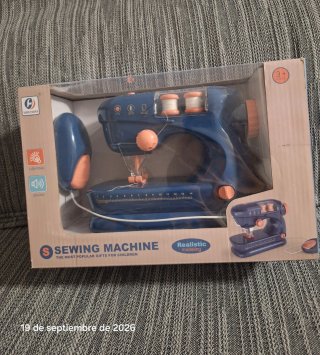 Máquina de coser a pilas