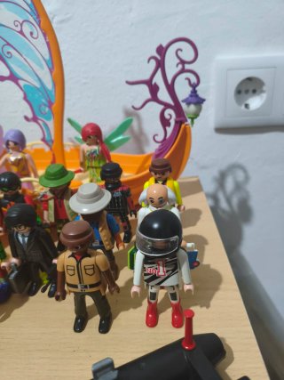 Lote Playmobil: Barco, Coche, Figuras