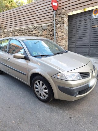 Renault Megane etiqueta C, pocos Km