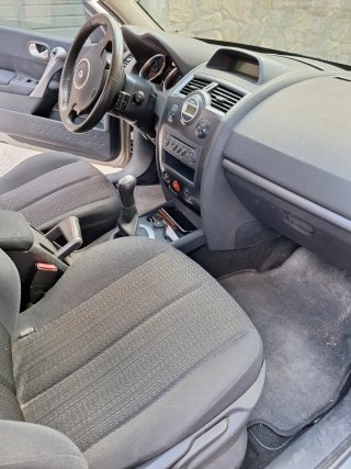 Renault Megane etiqueta C, pocos Km