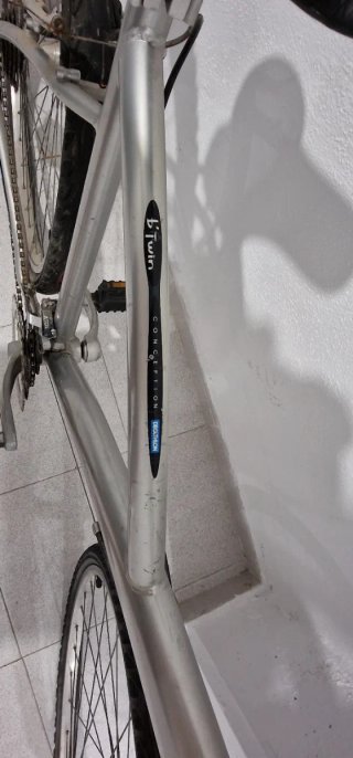 Bicicleta Btwin 5 Gris 28"