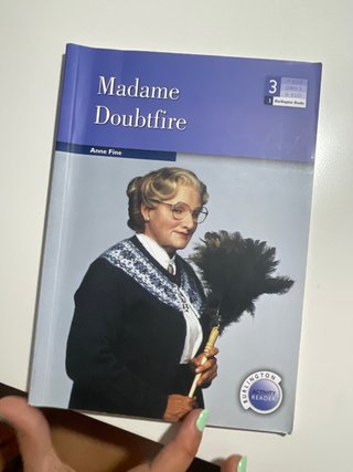 MADAME DOUBTFIRE 3§ESO BAR