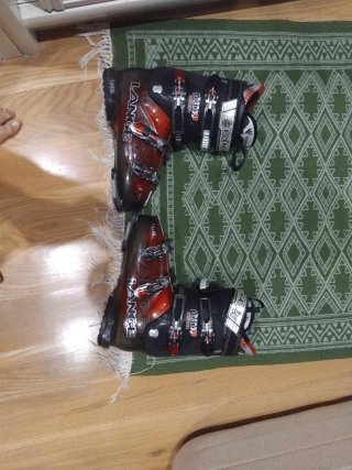 Botas de esquí Lange rojas talla 42