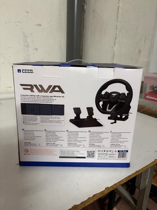 Volante Hori Racing Wheel Apex para PS5/PS4