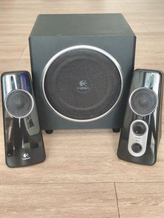 Logitech Z523 Altavoces 2.1 40W