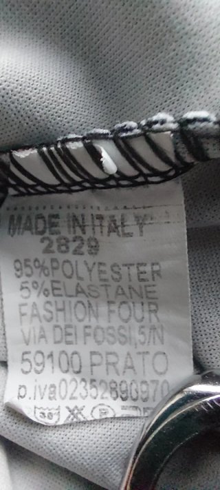 Conjunto Chaqueta y Pantalón Estampado M