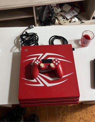 PS4 Pro Spider-Man Edición Roja