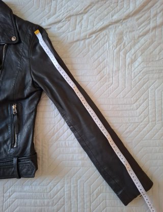 Cazadora Piel Negra Stradivarius Talla M