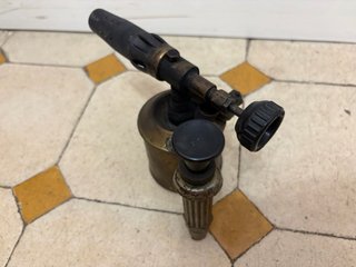 Soplete soldador antiguo Serro P2