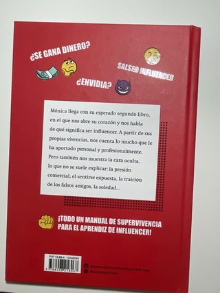 Detrás de todo : lo que ningún influencer cuenta