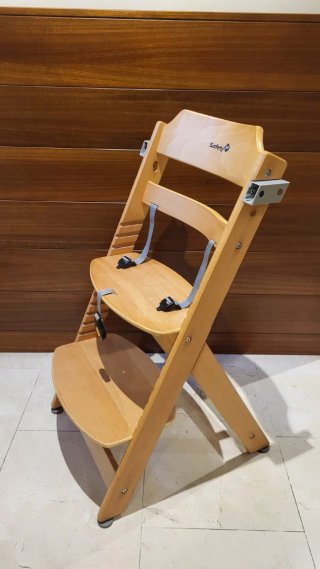 Trona evolutiva Safety 1st de madera para bebé