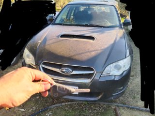 Subaru Legacy 2008 averiado