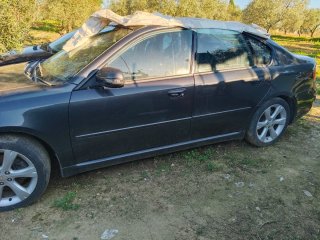 Subaru Legacy 2008 averiado