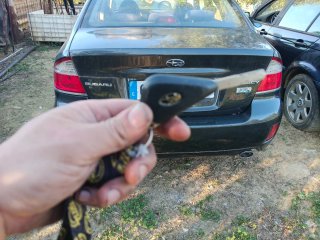 Subaru Legacy 2008 averiado